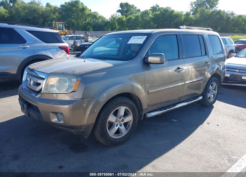 2011 HONDA PILOT EX-L VIN: 5FNYF4H5XBB026084