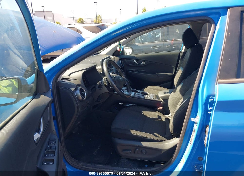 2022 HYUNDAI KONA ELECTRIC SEL VIN: KM8K33AG0NU139537