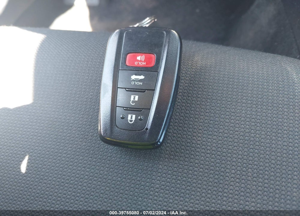 2020 TOYOTA COROLLA LE VIN: 5YFHPRAE0LP050839