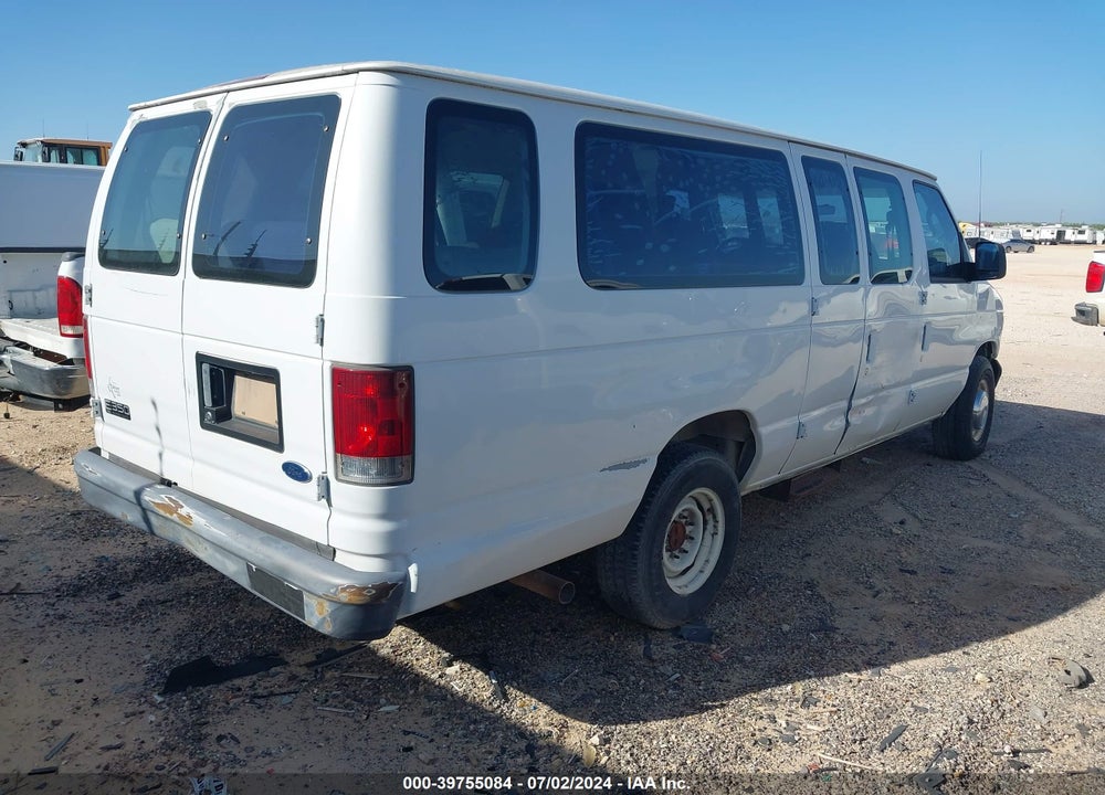 2005 FORD E-350 SUPER DUTY XL/XLT VIN: 1FBSS31S35HA61473