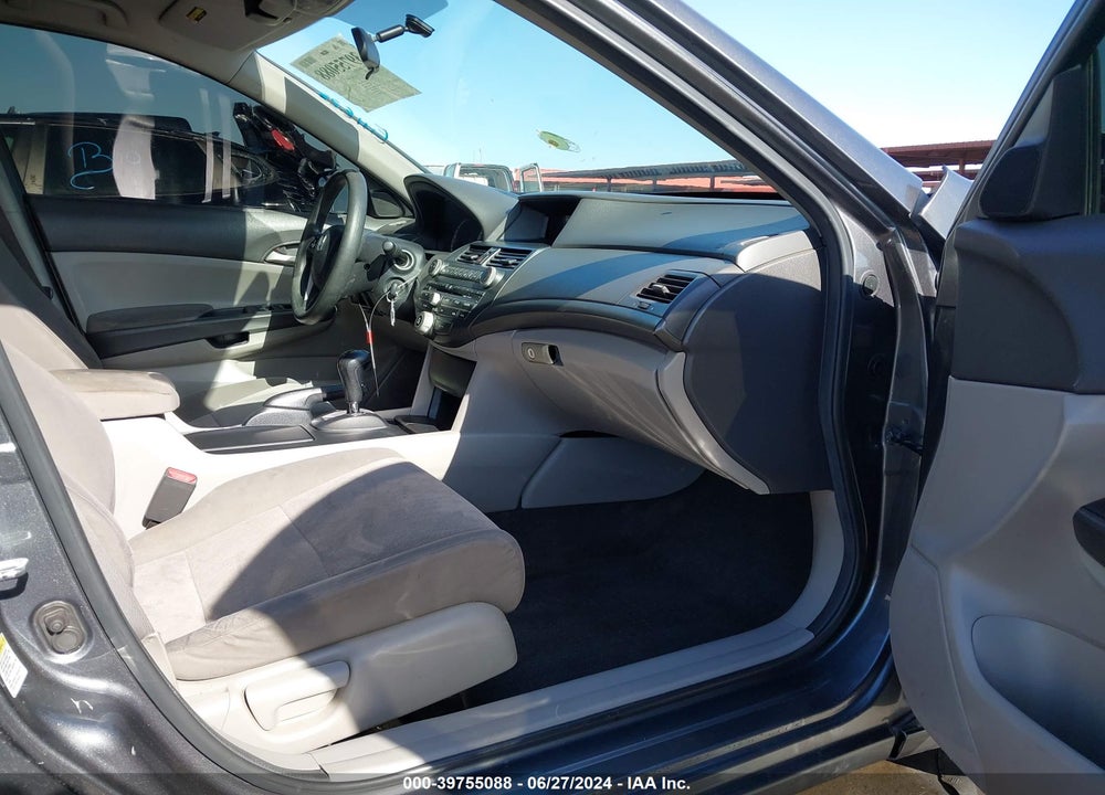 2010 HONDA ACCORD 2.4 LX VIN: 1HGCP2F37AA086829