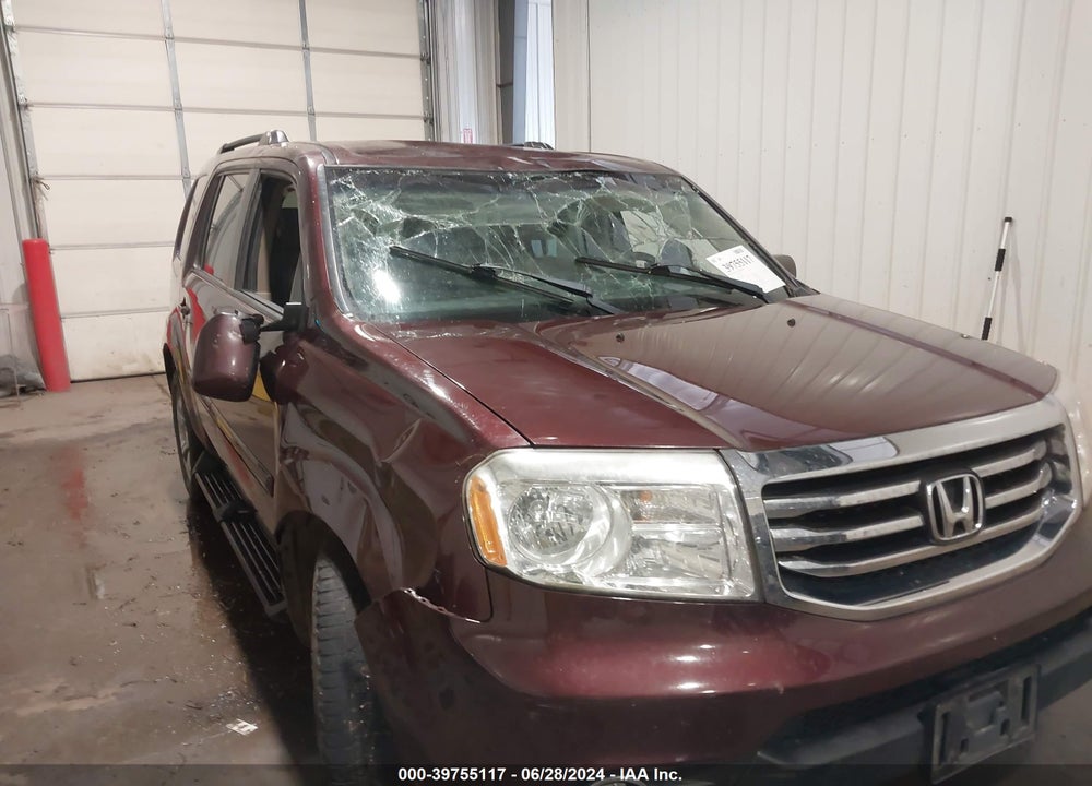 2014 HONDA PILOT EX VIN: 5FNYF4H48EB009733
