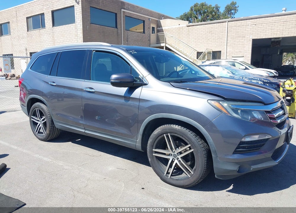 2017 HONDA PILOT ELITE VIN: 5FNYF6H08HB001788