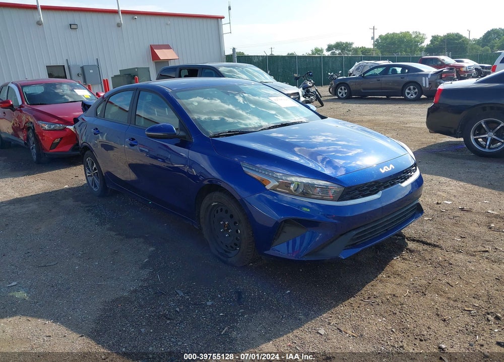 2024 KIA FORTE LXS VIN: 3KPF24AD1RE703351