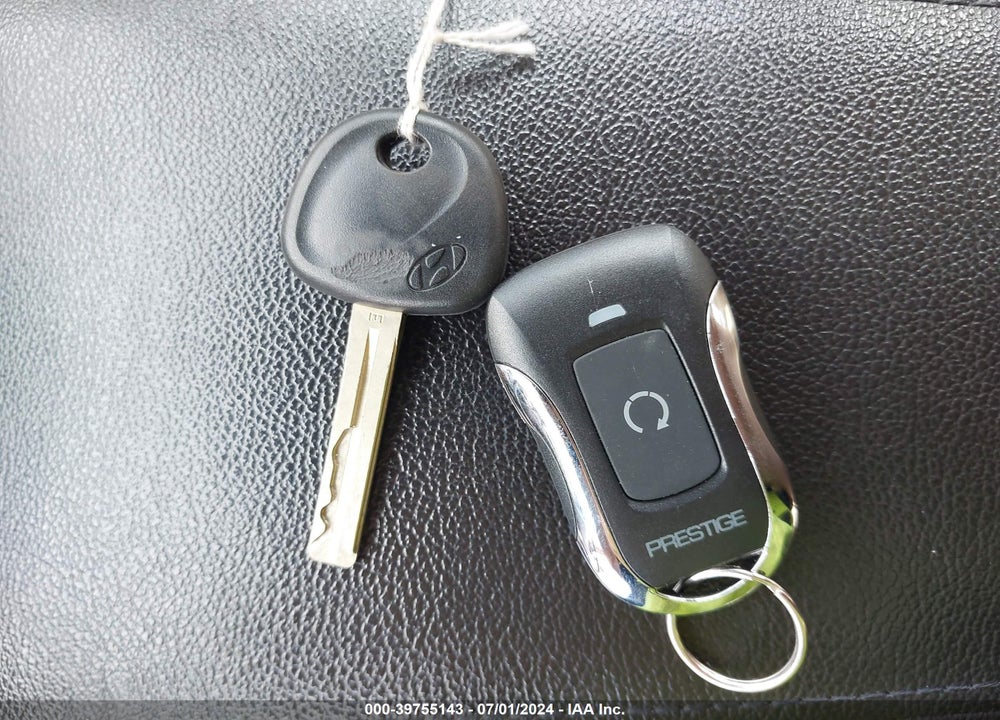 2012 HYUNDAI SONATA GLS VIN: 5NPEB4AC8CH377411