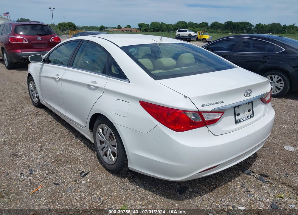 2012 HYUNDAI SONATA GLS VIN: 5NPEB4AC8CH377411