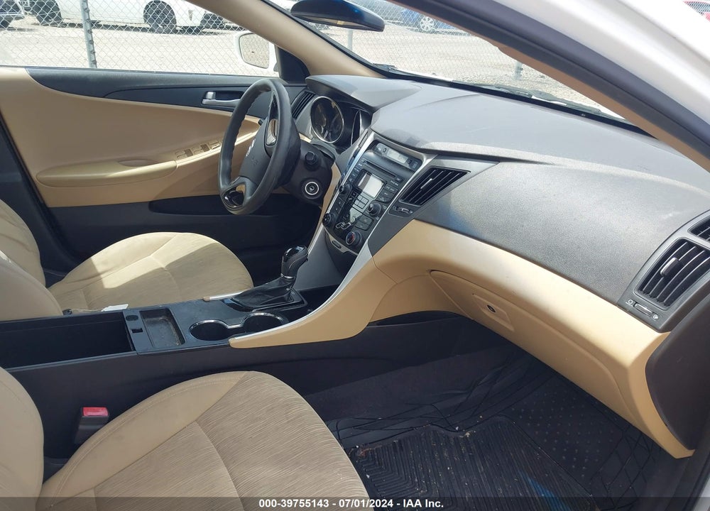 2012 HYUNDAI SONATA GLS VIN: 5NPEB4AC8CH377411