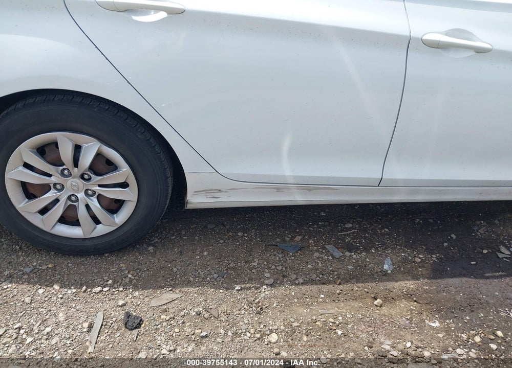 2012 HYUNDAI SONATA GLS VIN: 5NPEB4AC8CH377411