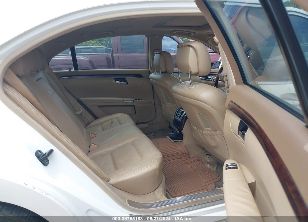 2013 MERCEDES-BENZ S 550 VIN: WDDNG7DBXDA494105