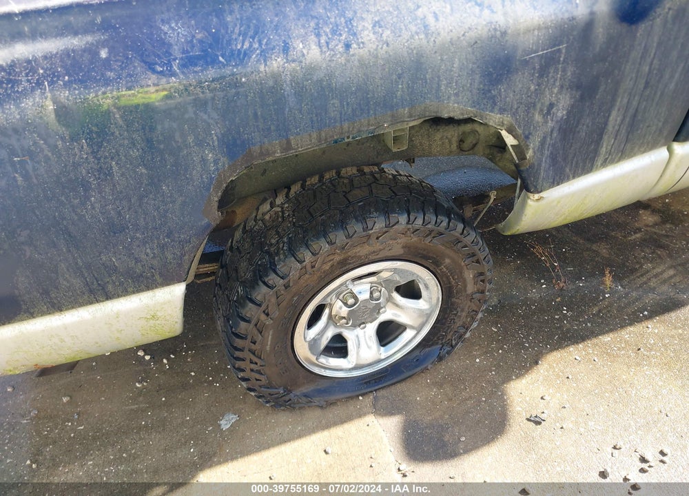 2002 DODGE RAM 1500 ST VIN: 3D7HU18N52G197474