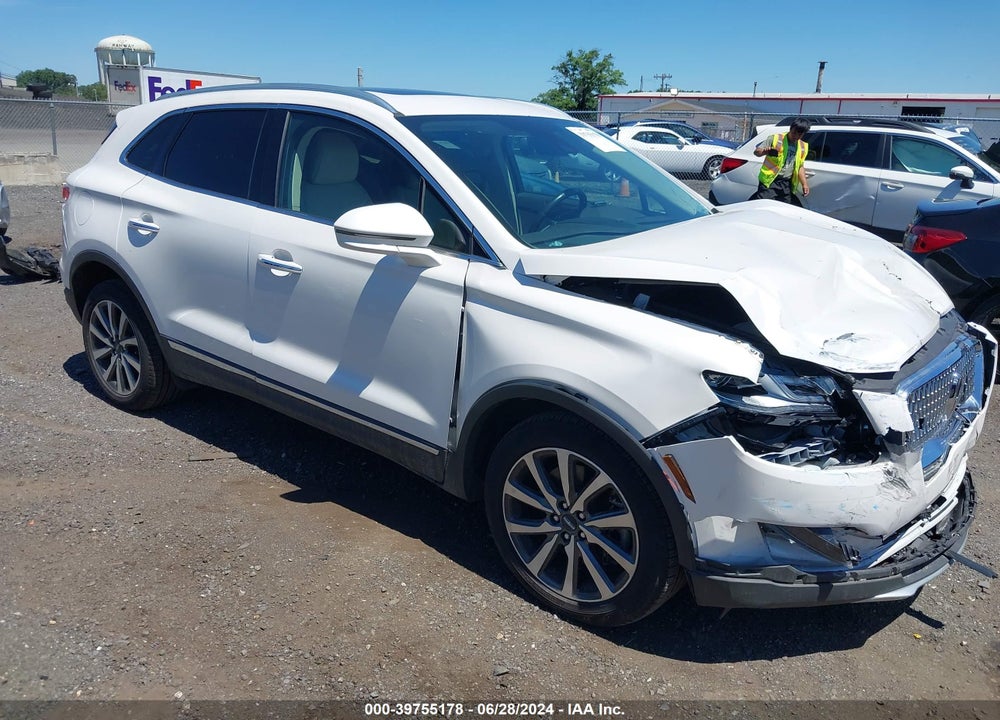 2019 LINCOLN MKC RESERVE VIN: 5LMCJ3D92KUL01443