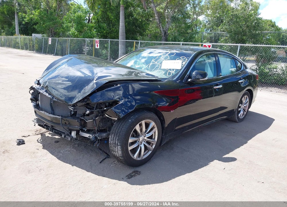 2018 INFINITI Q70 3.7 LUXE VIN: JN1BY1AP0JM180533