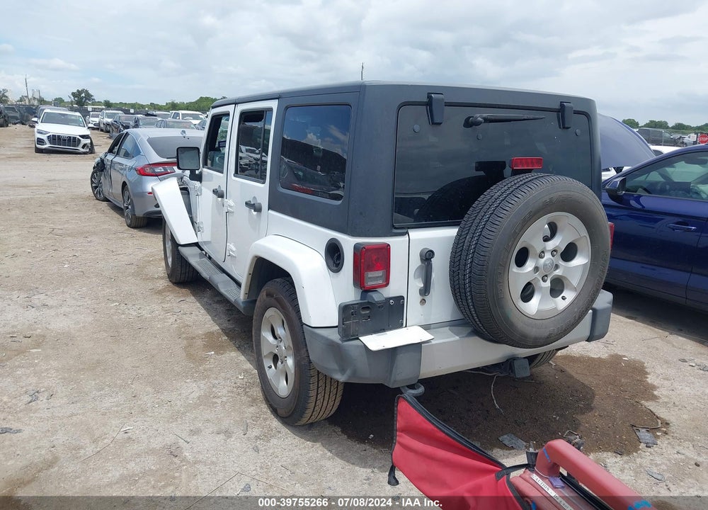 2014 JEEP WRANGLER UNLIMITED SAHARA VIN: 1C4BJWEG8EL163693