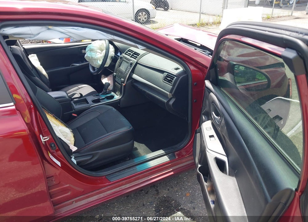 2017 TOYOTA CAMRY SE VIN: 4T1BF1FK8HU760280