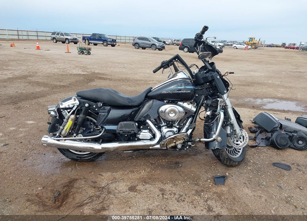 2013 HARLEY-DAVIDSON FLTRU ROAD GLIDE ULTRA VIN: 1HD1KGM16DB638689
