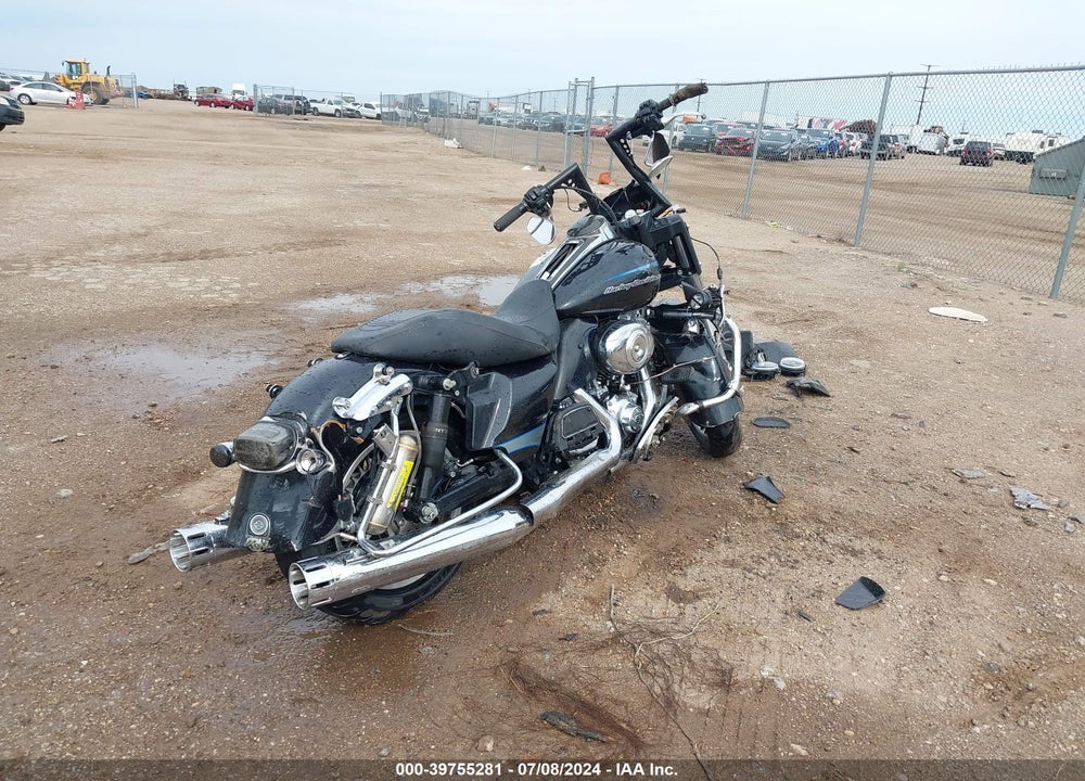 2013 HARLEY-DAVIDSON FLTRU ROAD GLIDE ULTRA VIN: 1HD1KGM16DB638689