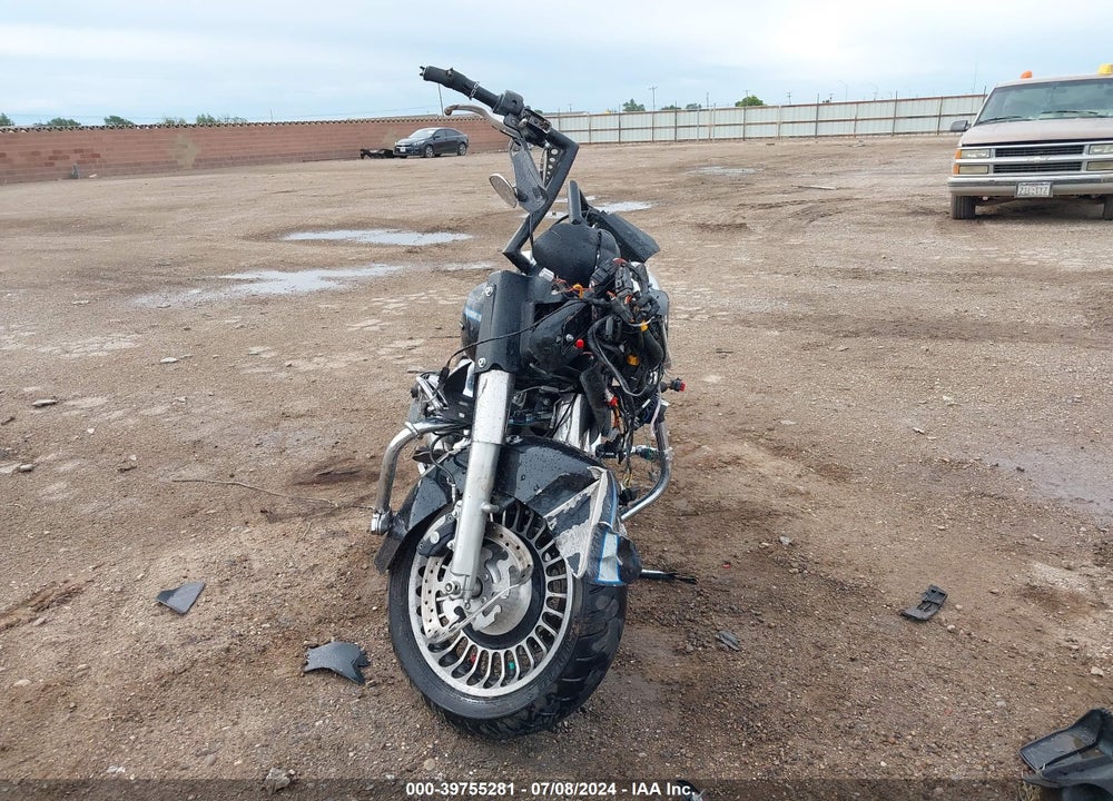 2013 HARLEY-DAVIDSON FLTRU ROAD GLIDE ULTRA VIN: 1HD1KGM16DB638689