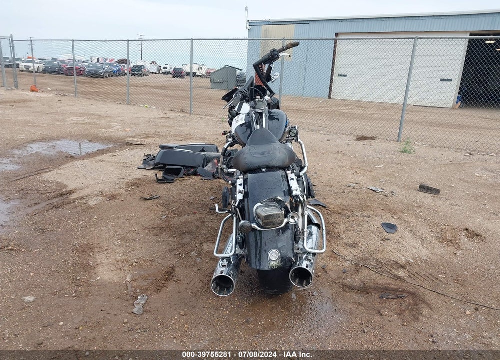 2013 HARLEY-DAVIDSON FLTRU ROAD GLIDE ULTRA VIN: 1HD1KGM16DB638689