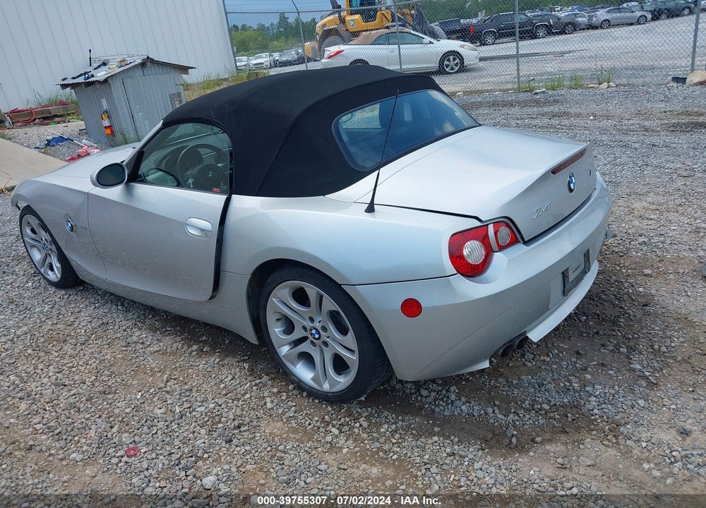 2005 BMW Z4 3.0I VIN: 4USBT53545LU09798