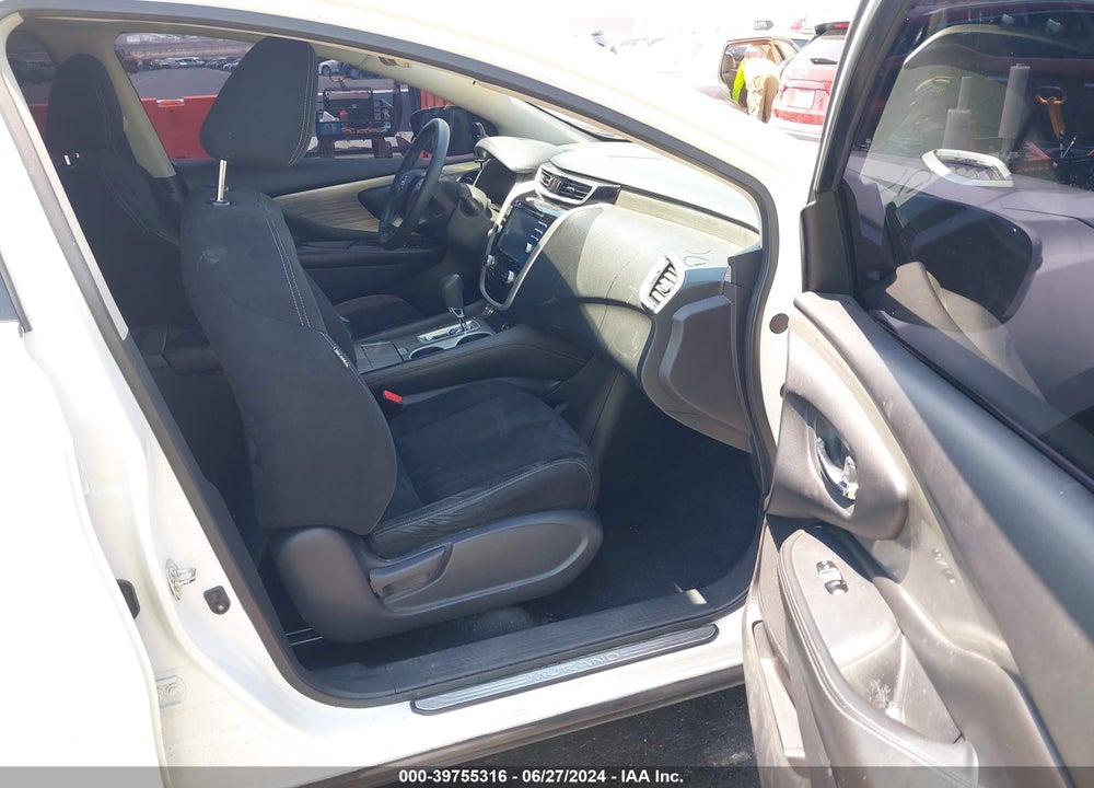 2015 NISSAN MURANO S VIN: 5N1AZ2MG7FN268077