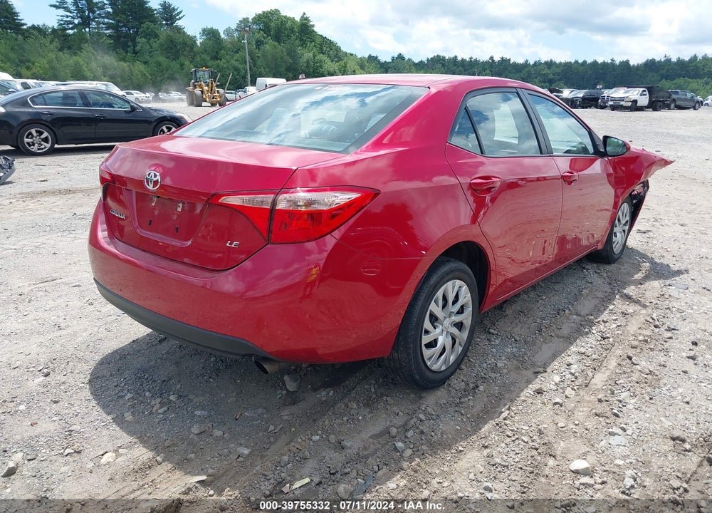 2019 TOYOTA COROLLA LE VIN: 2T1BURHE0KC221043