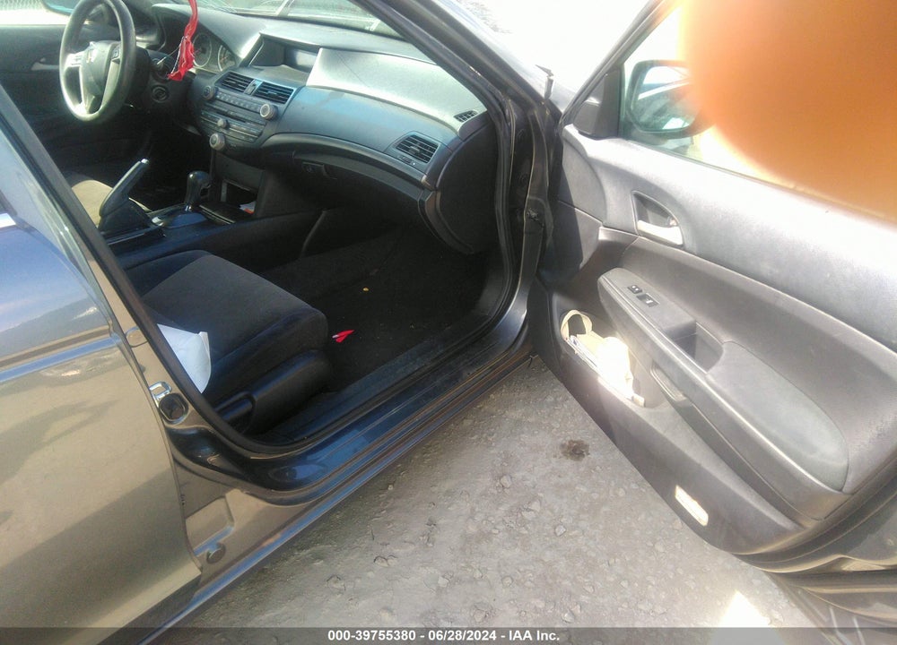 2009 HONDA ACCORD 2.4 LX-P VIN: 1HGCP26429A049658