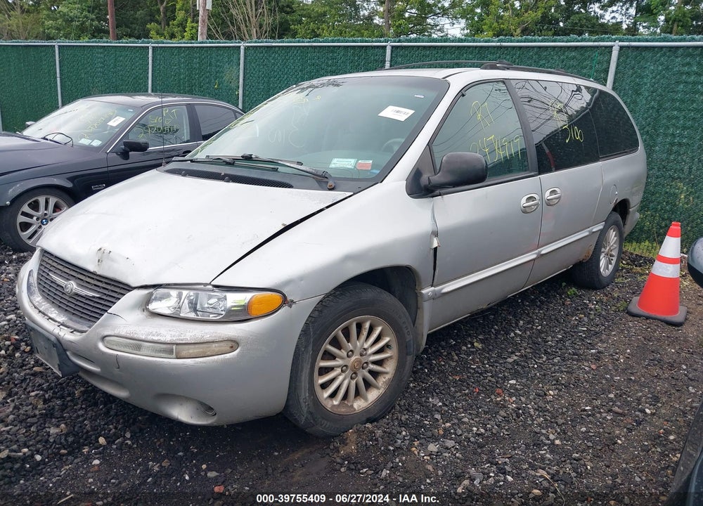 2000 CHRYSLER TOWN & COUNTRY LX VIN: 1C4GP44RXYB809631