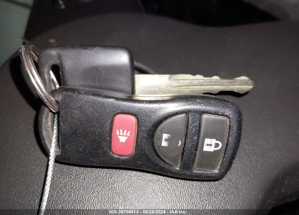 2010 NISSAN XTERRA X VIN: 5N1AN0NU2AC527146