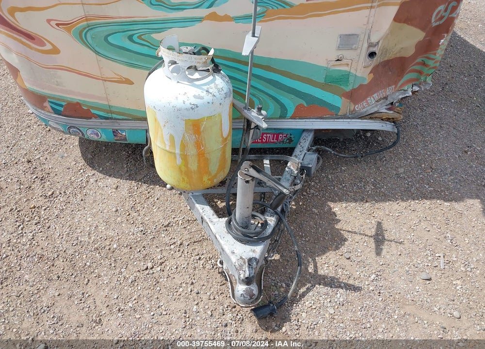 1976 AIRSTREAM TRAVEL TRAILER VIN: 0000000022D6V1683