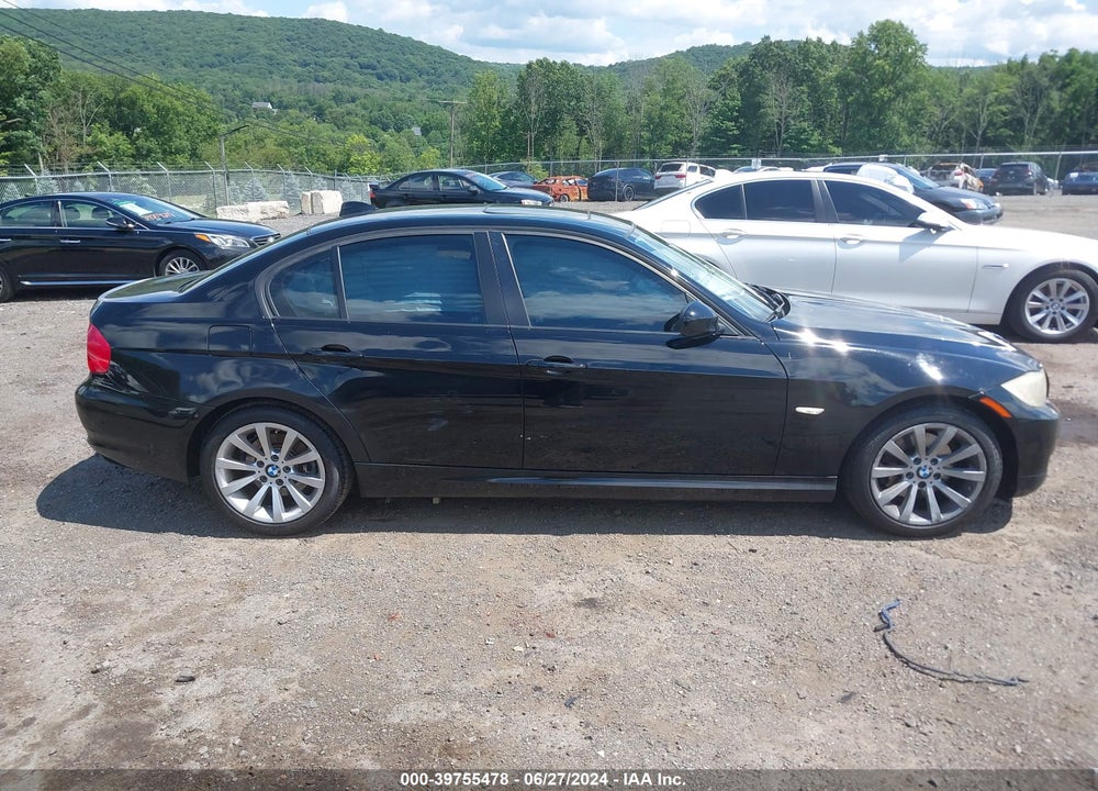 2011 BMW 328I VIN: WBAPH7G5XBNM57970