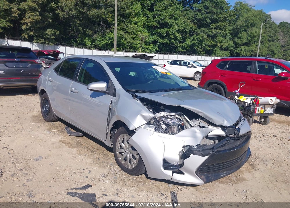 2017 TOYOTA COROLLA LE VIN: 2T1BURHE2HC760370