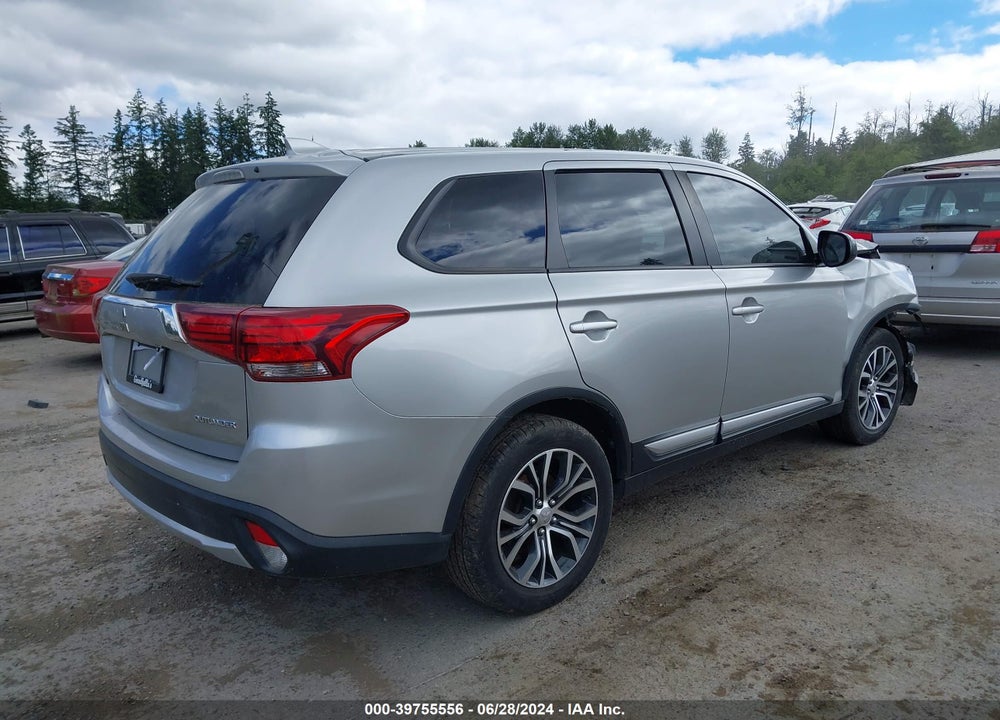 2018 MITSUBISHI OUTLANDER ES VIN: JA4AZ3A37JZ057100
