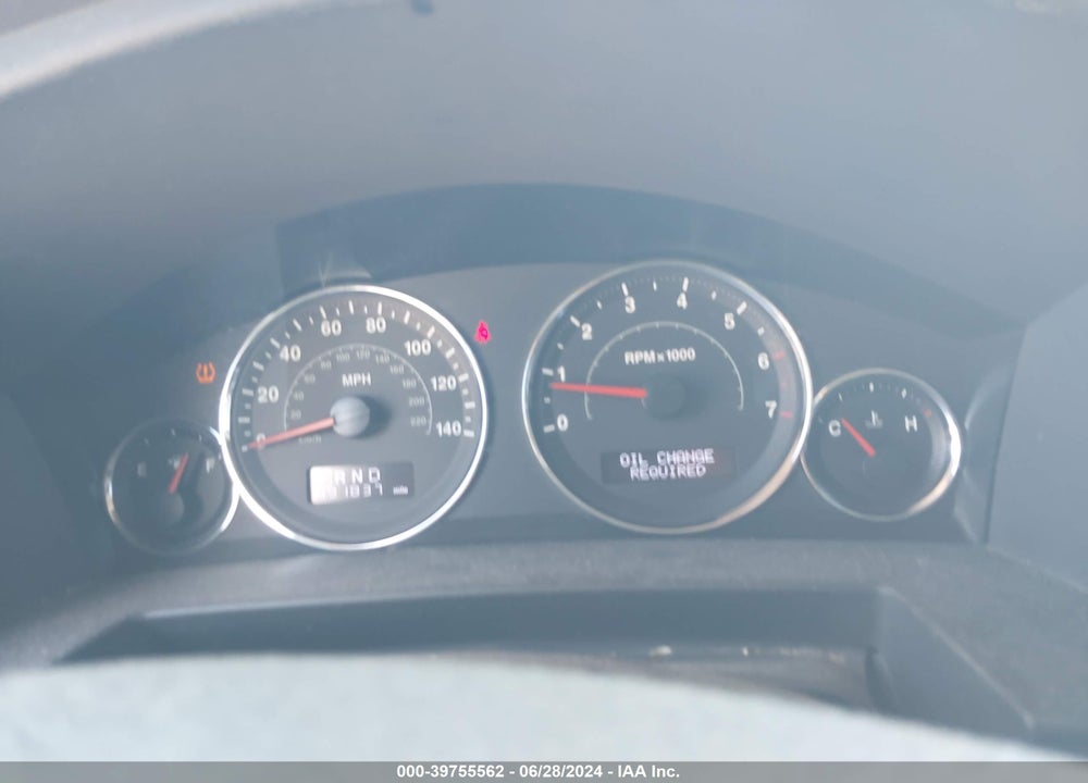 2009 JEEP COMMANDER VIN: 1J8HH48K59C500376