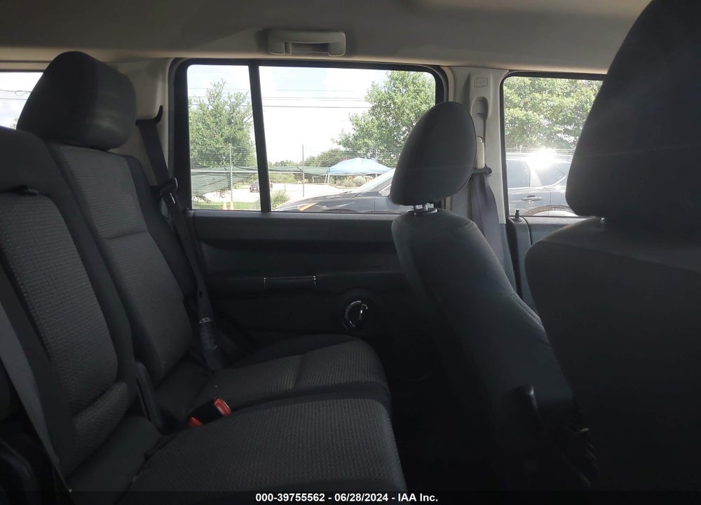 2009 JEEP COMMANDER VIN: 1J8HH48K59C500376