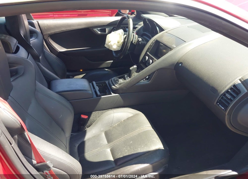 2016 JAGUAR F-TYPE R VIN: SAJWJ6DL8GMK24720