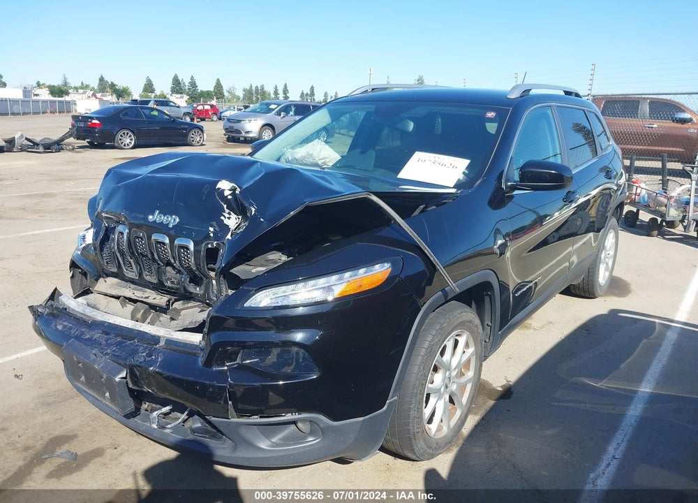 2018 JEEP CHEROKEE LATITUDE FWD VIN: 1C4PJLCX7JD558816