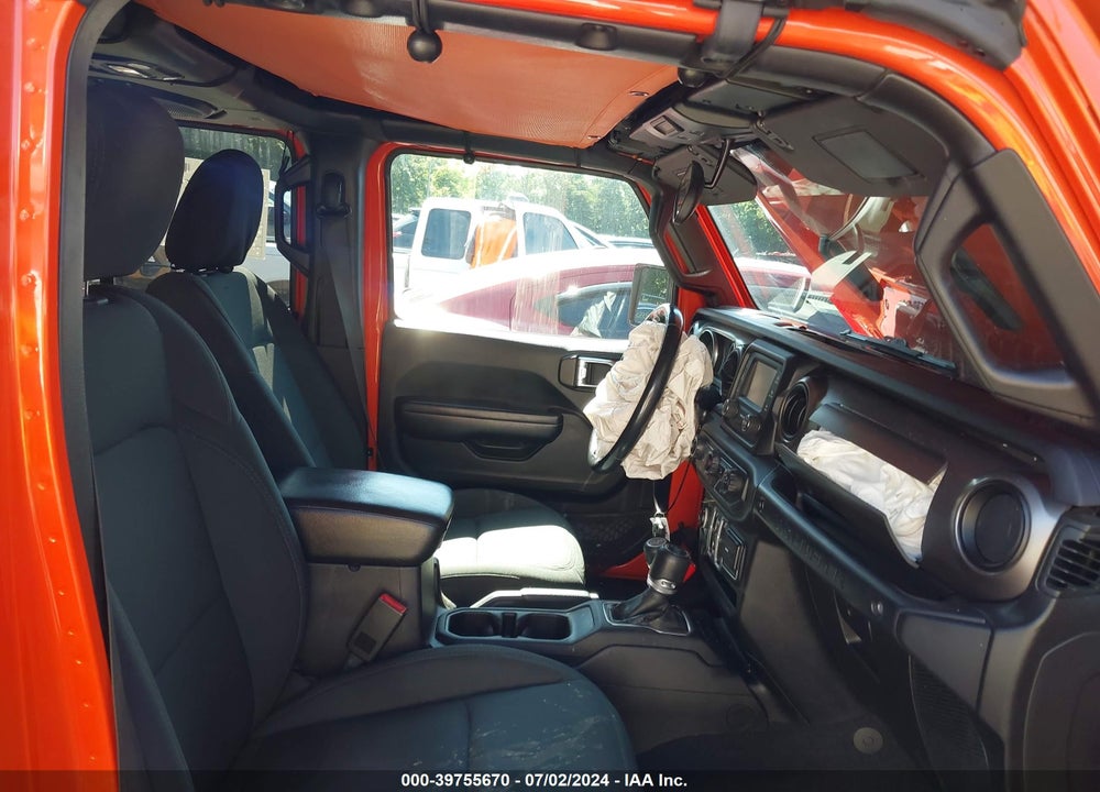 2018 JEEP WRANGLER UNLIMITED SPORT S 4X4 VIN: 1C4HJXDG1JW274516