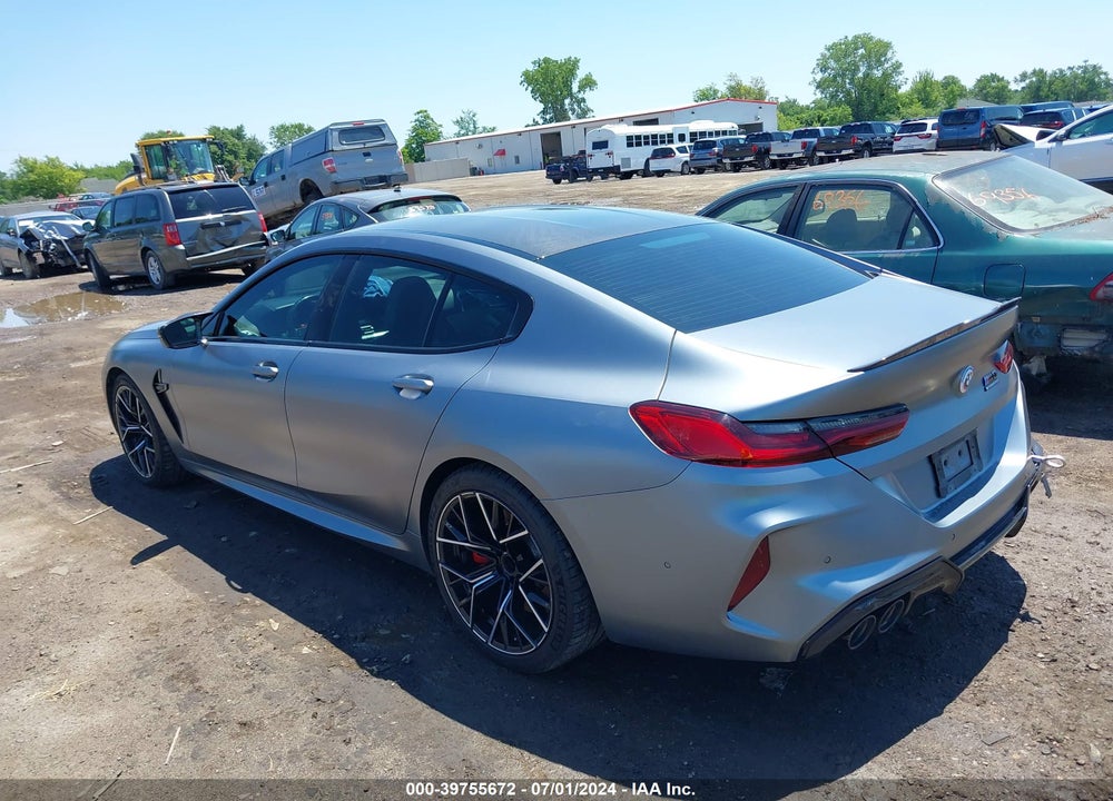 2022 BMW M8 VIN: WBSGV0C02NCH10563