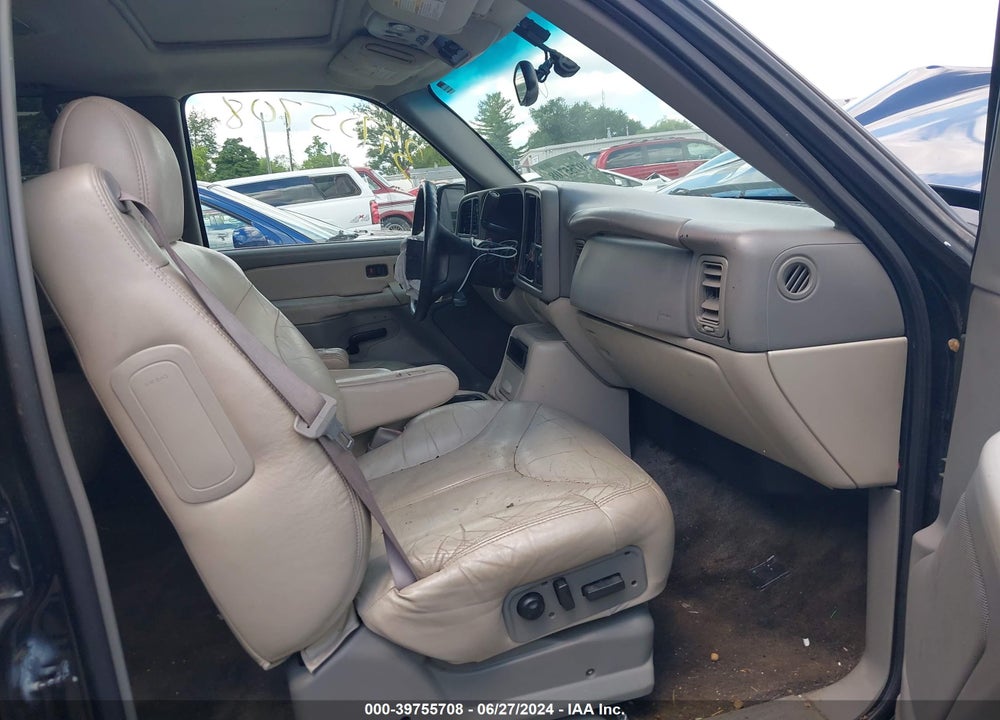 2001 GMC YUKON XL 1500 SLT VIN: 3GKFK16T71G190344