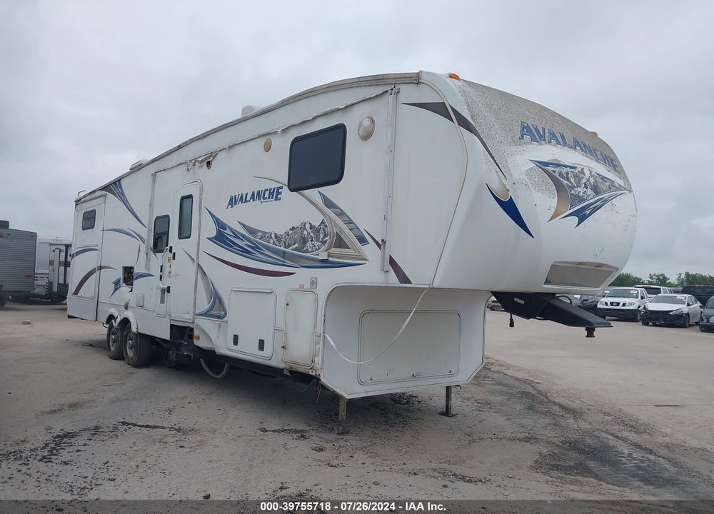 2011 KEYSTONE AVALANCHE 340TG VIN: 4YDF34021BE760189