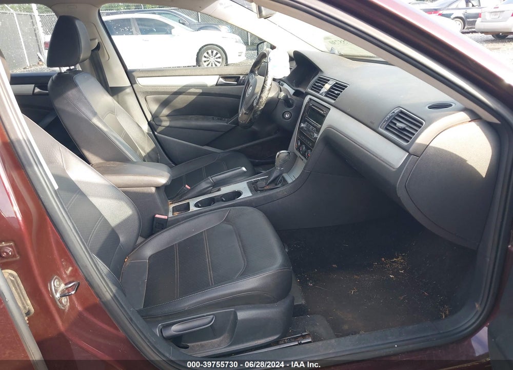 2013 VOLKSWAGEN PASSAT 2.5L SE VIN: 1VWBP7A34DC033428