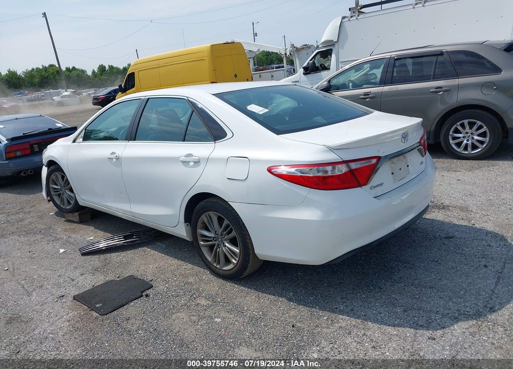 2016 TOYOTA CAMRY SE VIN: 4T1BF1FK8GU570509