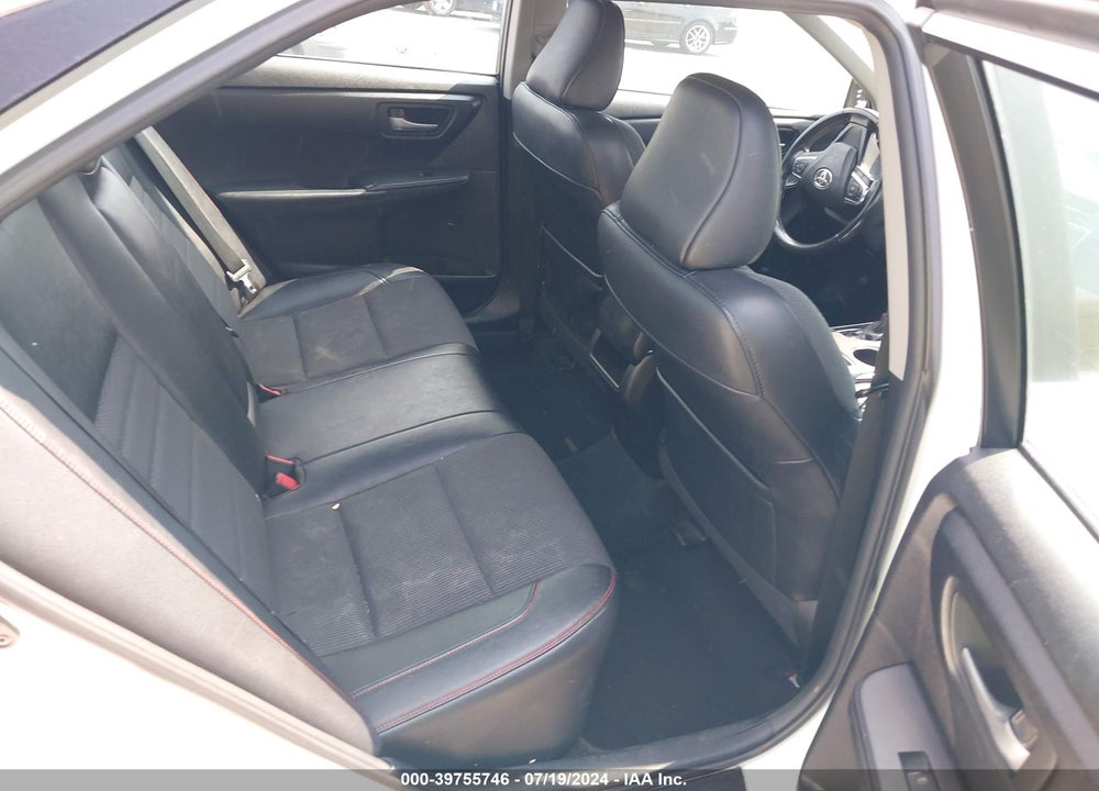 2016 TOYOTA CAMRY SE VIN: 4T1BF1FK8GU570509
