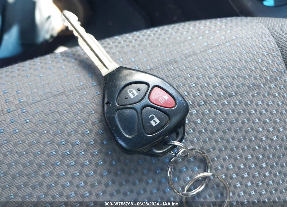 2009 TOYOTA MATRIX VIN: 2T1KU40E89C169685