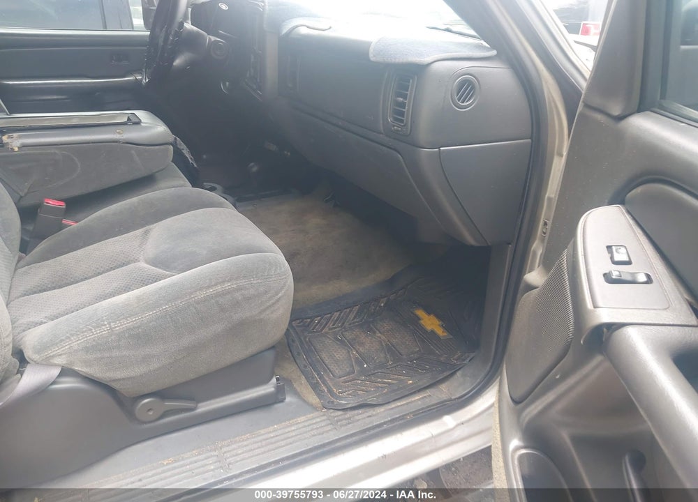 2004 CHEVROLET SILVERADO 1500 Z71 VIN: 2GCEK19T941220136