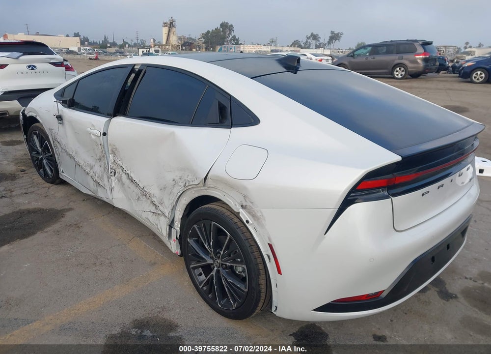2024 TOYOTA PRIUS XLE VIN: JTDACAAU3R3023013