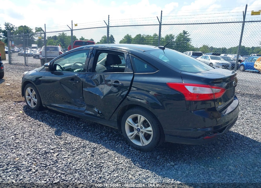 2014 FORD FOCUS VIN: 1FADP3F2XEL444263