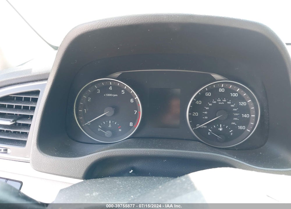 2017 HYUNDAI ELANTRA SE VIN: 5NPD84LFXHH175128