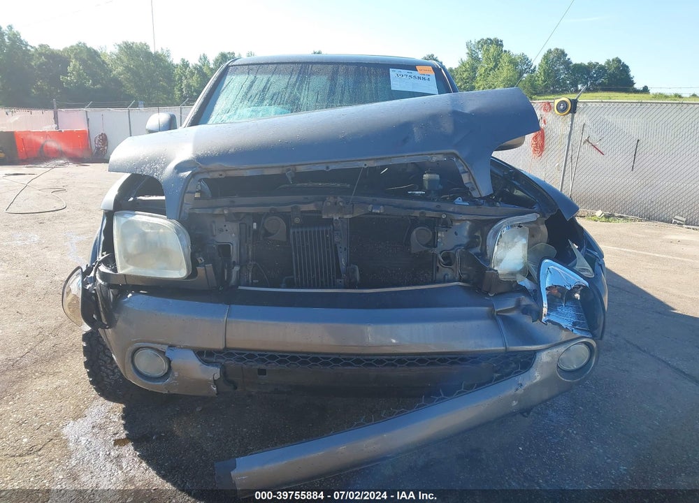 2004 TOYOTA TUNDRA LIMITED V8 VIN: 5TBDT481X4S441045