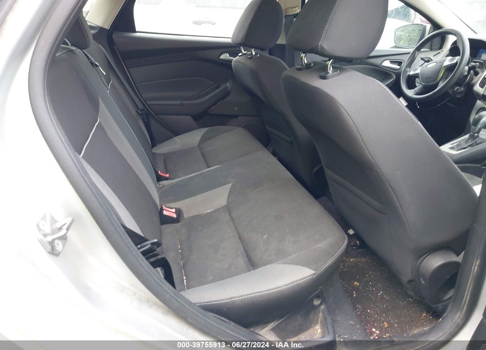2014 FORD FOCUS SE VIN: 1FADP3F23EL447165